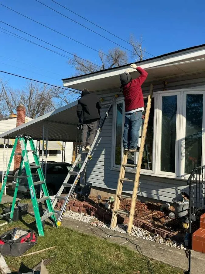 Restoration crew performing exterior repair in Mendota Heights